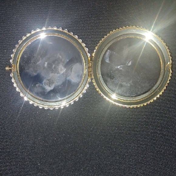 Colorful Decorative Compact Mirror - Picture 3 of 3